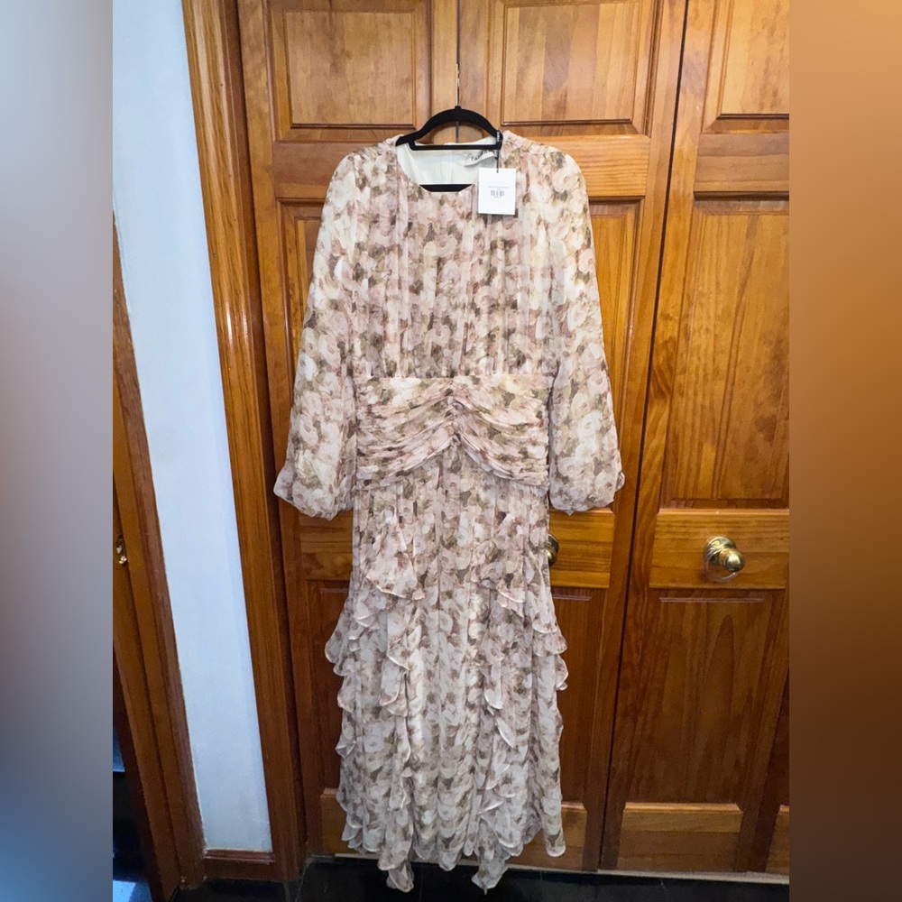 Chic Long Sleeve Floral Dress